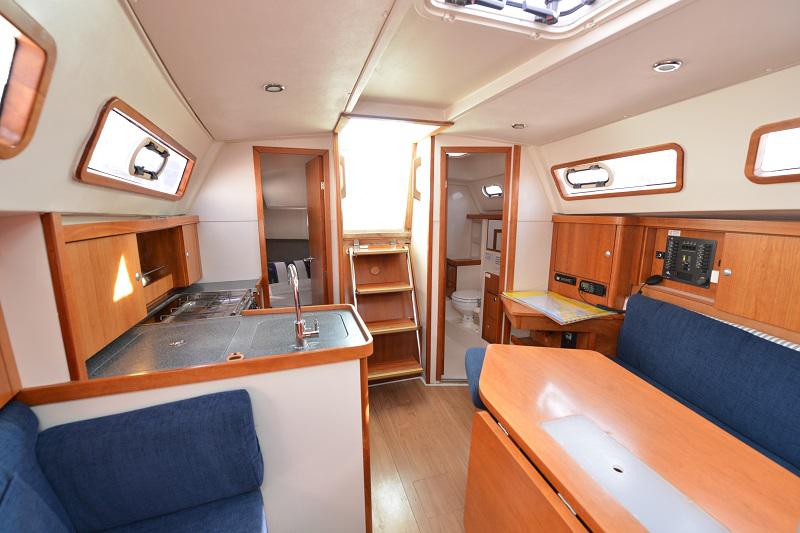 Book yachts online - sailboat - Hanse 320 - Annina - rent
