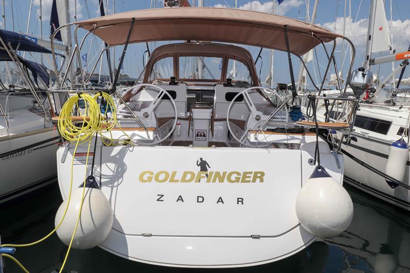 Book yachts online - sailboat - Elan 45 Impression - Goldfinger  - rent