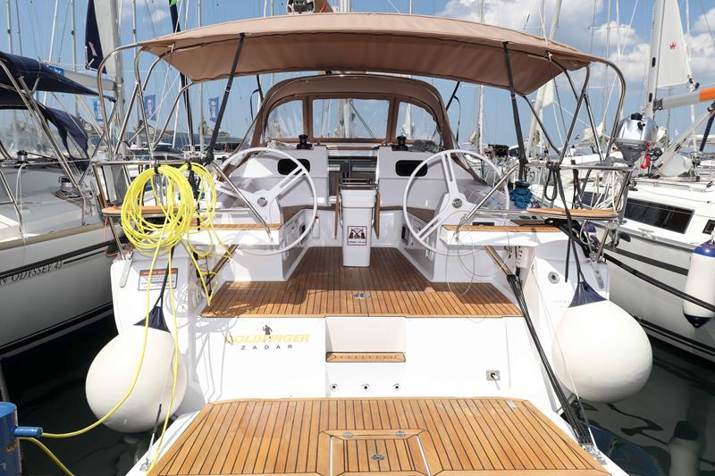 Book yachts online - sailboat - Elan 45 Impression - Goldfinger  - rent