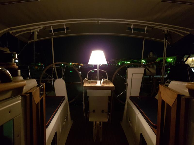 Book yachts online - sailboat - Bavaria Cruiser 34 - 3 cab - Aria  - rent