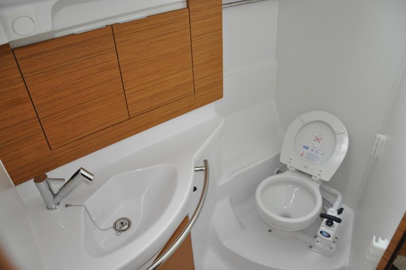 Book yachts online - sailboat - Elan 40 Impression - Evita - rent