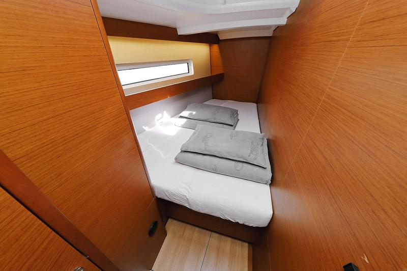 Book yachts online - sailboat - Sun Odyssey 440 - Waka - rent