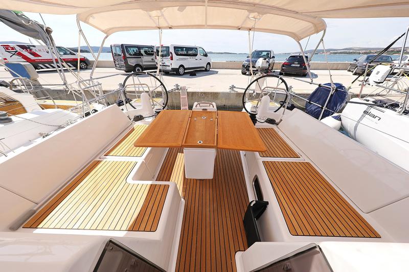 Book yachts online - sailboat - Sun Odyssey 440 - Waka - rent