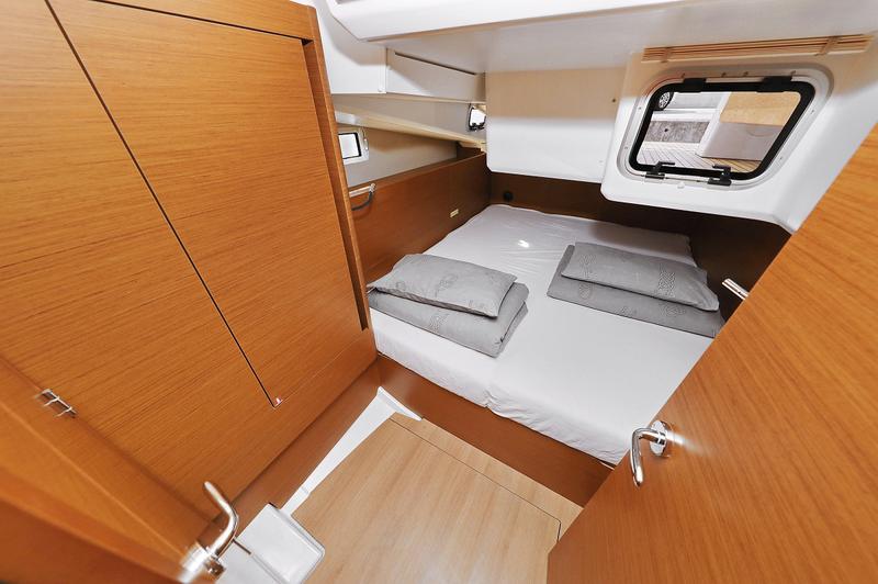 Book yachts online - sailboat - Sun Odyssey 440 - Waka - rent