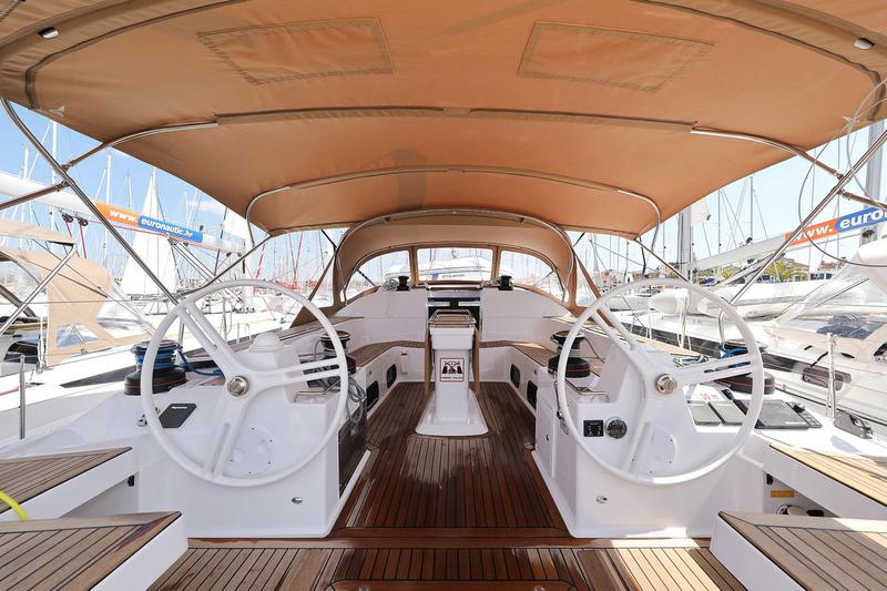 Book yachts online - sailboat - Elan  50 Impression - Abena - rent