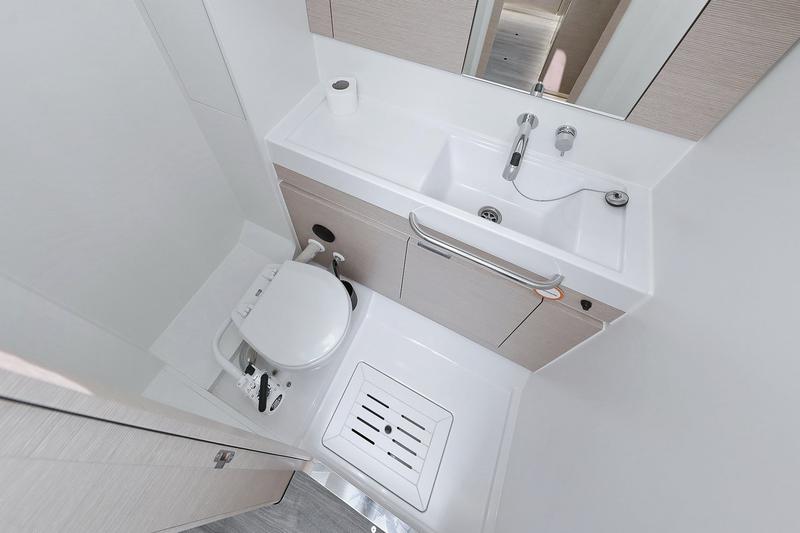 Book yachts online - sailboat - Elan  50 Impression - Abena - rent