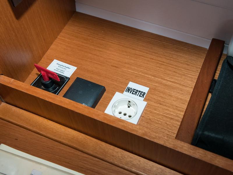 Book yachts online - sailboat - Bavaria Cruiser 37 - Rea - rent