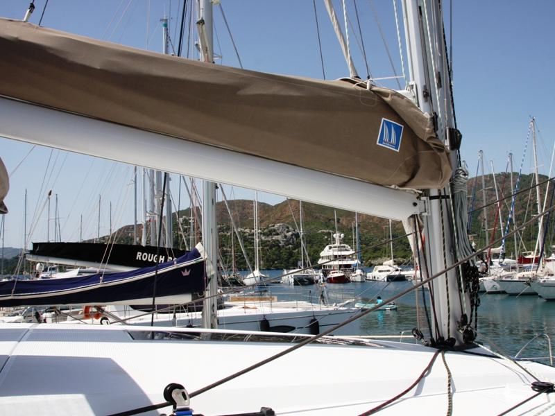 Book yachts online - catamaran - Lucia 40 - Sky Maria - rent