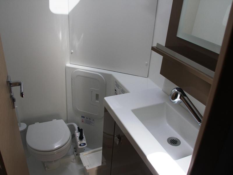 Book yachts online - catamaran - Lucia 40 - Sky Maria - rent