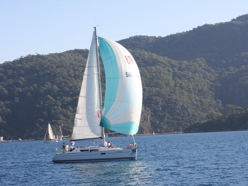 Book yachts online - sailboat - Sun Odyssey 36i - Schnecke - rent