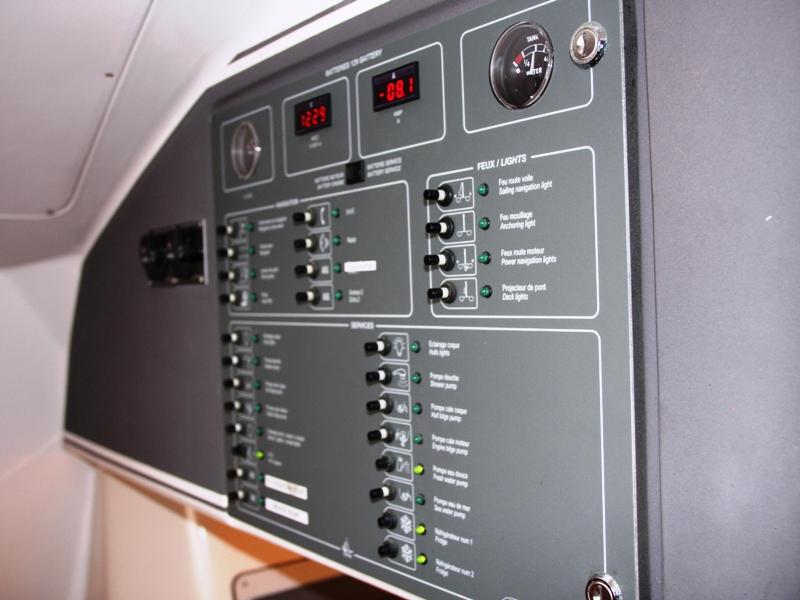 Book yachts online - catamaran - Belize 43 Q - The Big Easy - rent