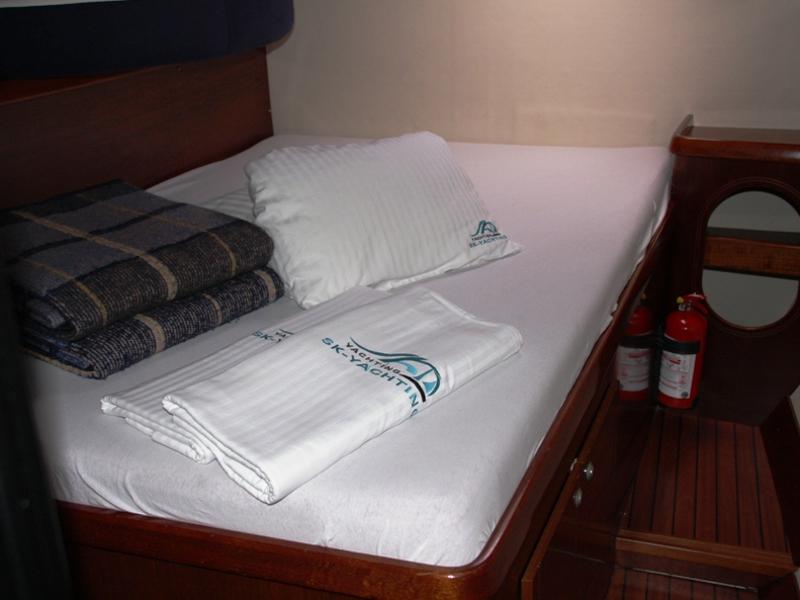 Book yachts online - catamaran - Belize 43 Q - The Big Easy - rent