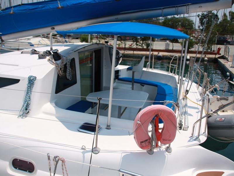 Book yachts online - catamaran - Athena 38 - Andromeda 1 - rent