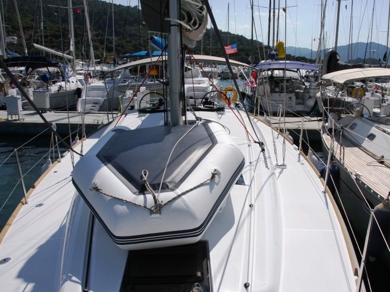 Book yachts online - sailboat - Sun Odyssey 439 - Code - rent