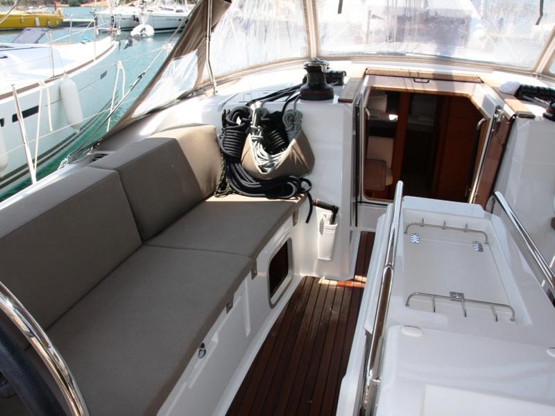 Book yachts online - sailboat - Sun Odyssey 479 - Sky Selin - rent