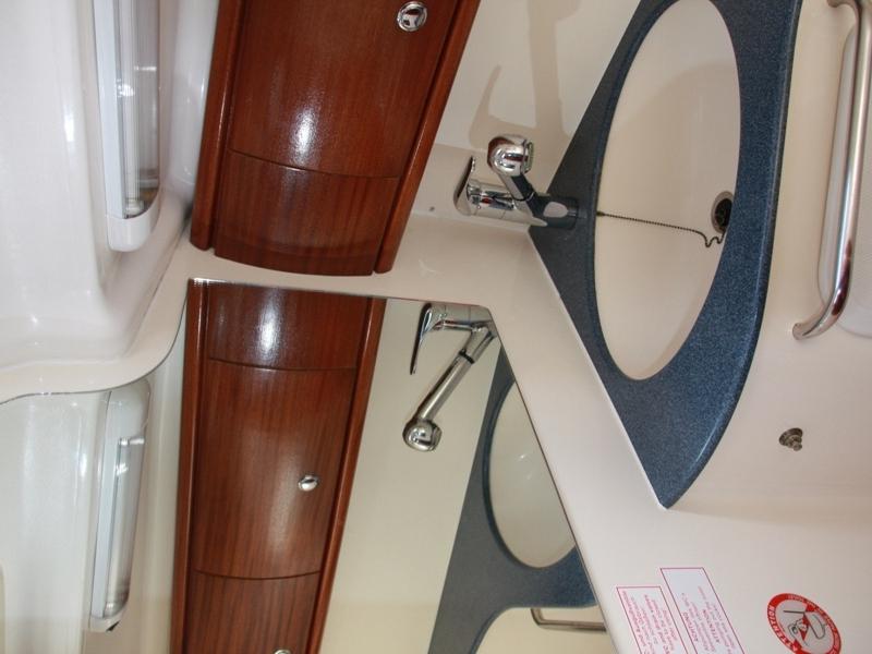 Book yachts online - sailboat - Bavaria 44 - Nil Mare - rent