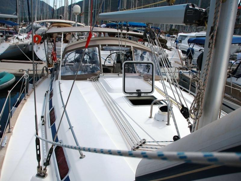 Book yachts online - sailboat - Bavaria 44 - Nil Mare - rent
