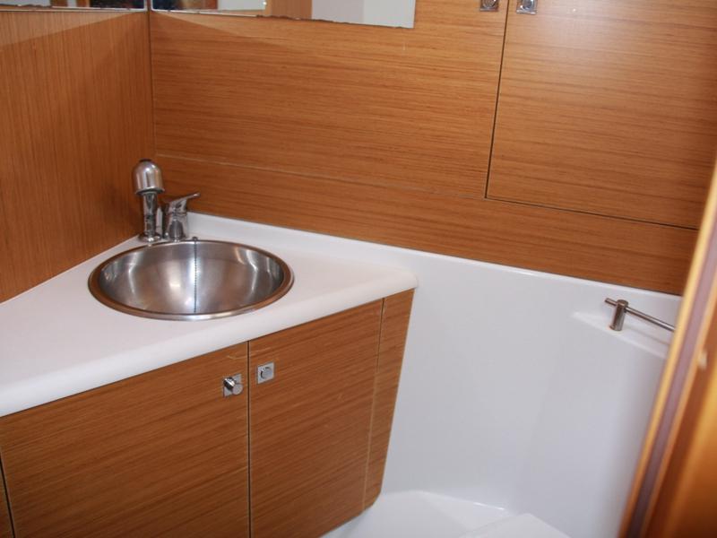 Book yachts online - sailboat - Jeanneau 53 - Nazli Denizim - rent