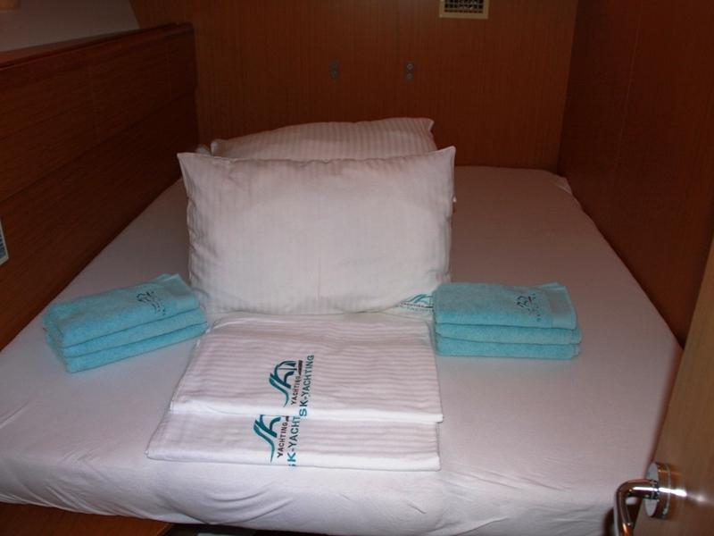 Book yachts online - sailboat - Jeanneau 53 - Nazli Denizim - rent