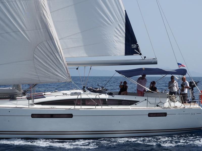 Book yachts online - sailboat - Jeanneau 53 - Nazli Denizim - rent