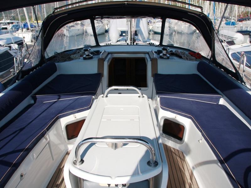 Book yachts online - sailboat - Jeanneau 53 - Nazli Denizim - rent