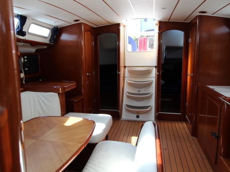 Book yachts online - sailboat - Oceanis 473 - Malena - rent