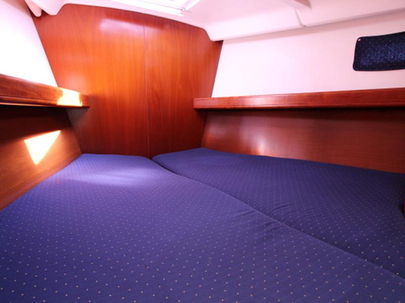 Book yachts online - sailboat - Oceanis 473 - Malena - rent