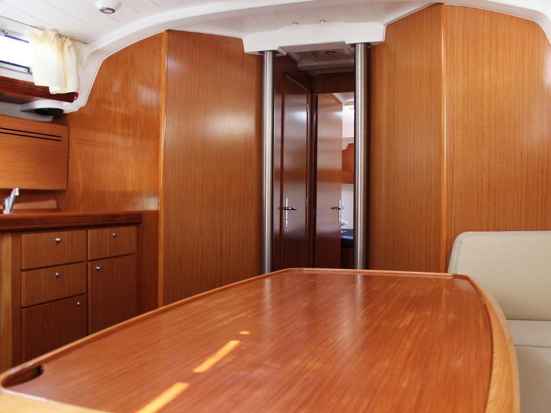 Book yachts online - sailboat - Cyclades 43.4. - Galata - rent