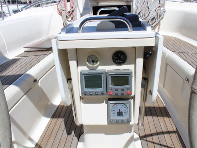 Book yachts online - sailboat - Bavaria 44 - Bonnie - rent