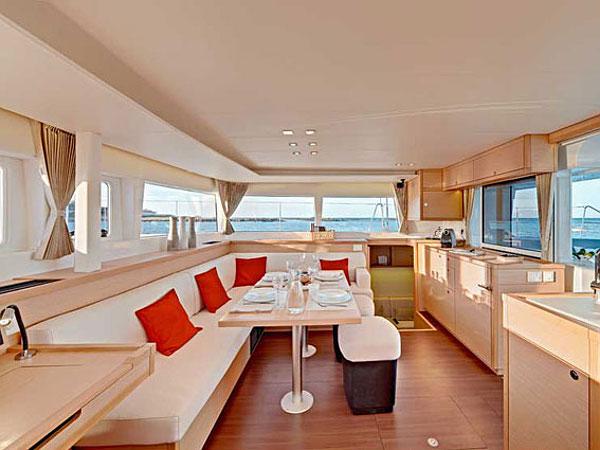 Book yachts online - catamaran - Lagoon 450 - MARK V - rent
