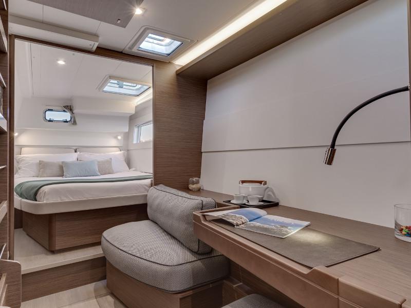 Book yachts online - catamaran - Lagoon 40 - WILD CAT - rent