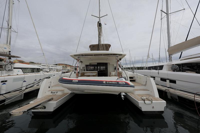 Book yachts online - catamaran - Bali 4.5 -1 - ROZI V - rent