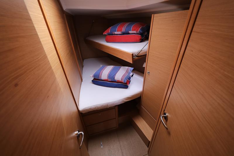 Book yachts online - sailboat - Dufour 460 Grand Large - WHATEVER - rent