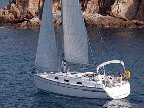 Book yachts online - sailboat - Bavaria 32 Cruiser - STAR CHIARA - rent