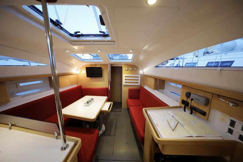 Book yachts online - sailboat - Elan 444 Impression - ABRAKADABRA - rent