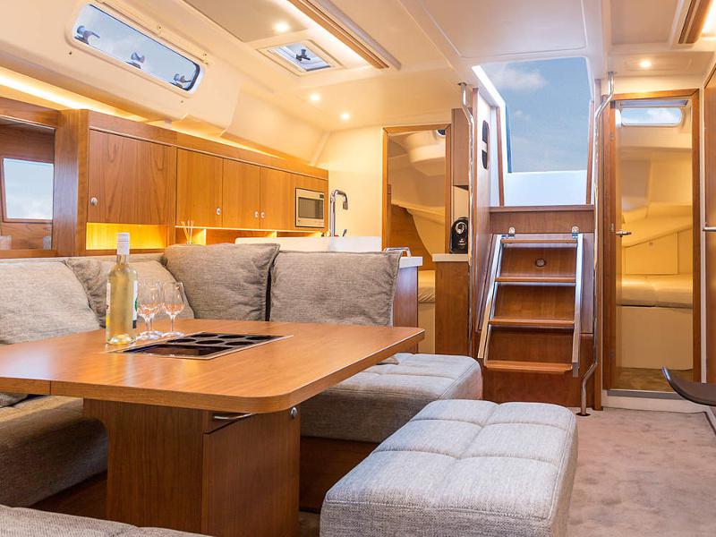 Book yachts online - sailboat - Hanse 455 - SUSSO - rent