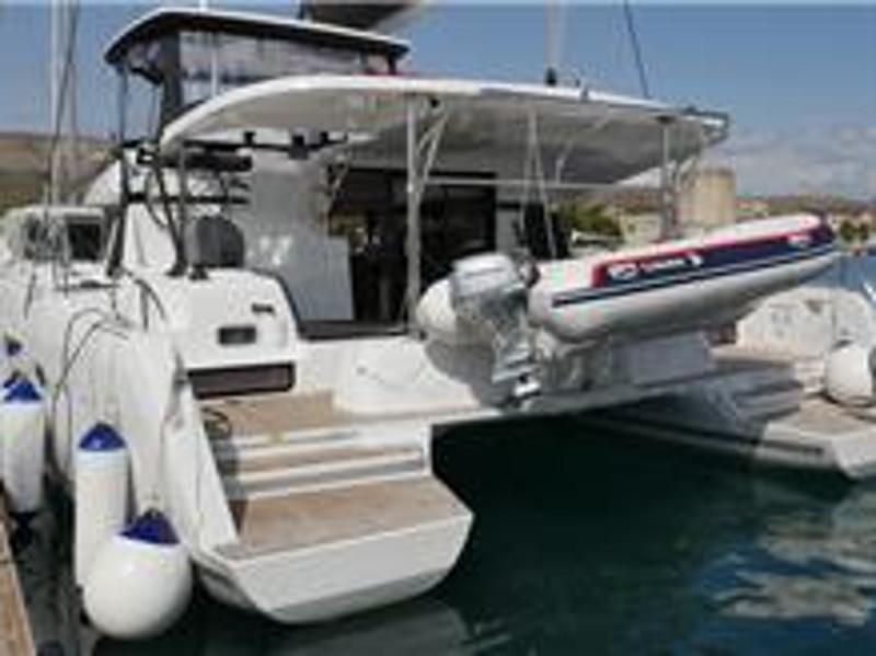 Book yachts online - catamaran - Lagoon 42 - EASY COURSE - rent