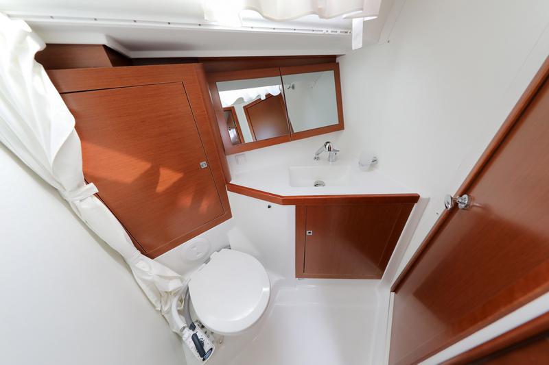 Book yachts online - sailboat - Oceanis 45-4 CABINS - ZEPHYRA - rent