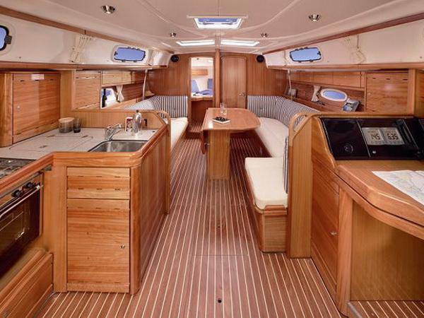 Book yachts online - sailboat - Bavaria Cruiser 37 - KALISPERA - rent