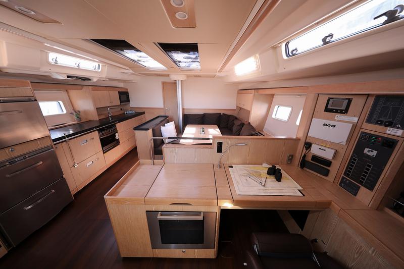 Book yachts online - sailboat - Hanse 575 - VIDAR - rent