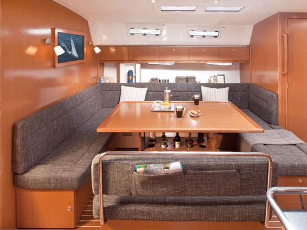 Book yachts online - sailboat - Bavaria Cruiser 50 - Fija - rent