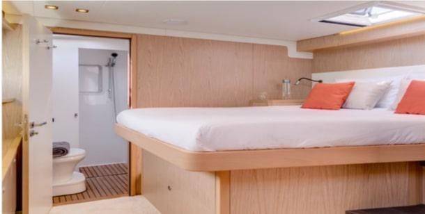 Book yachts online - catamaran - Lagoon 52 - Blue Velvet - rent