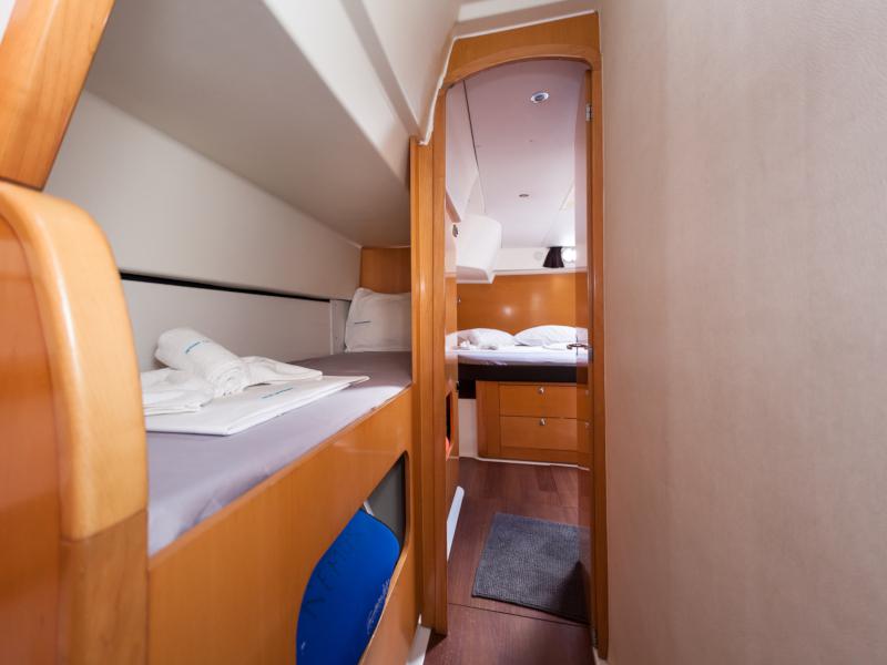 Book yachts online - catamaran - Salina 48 - Melina - rent