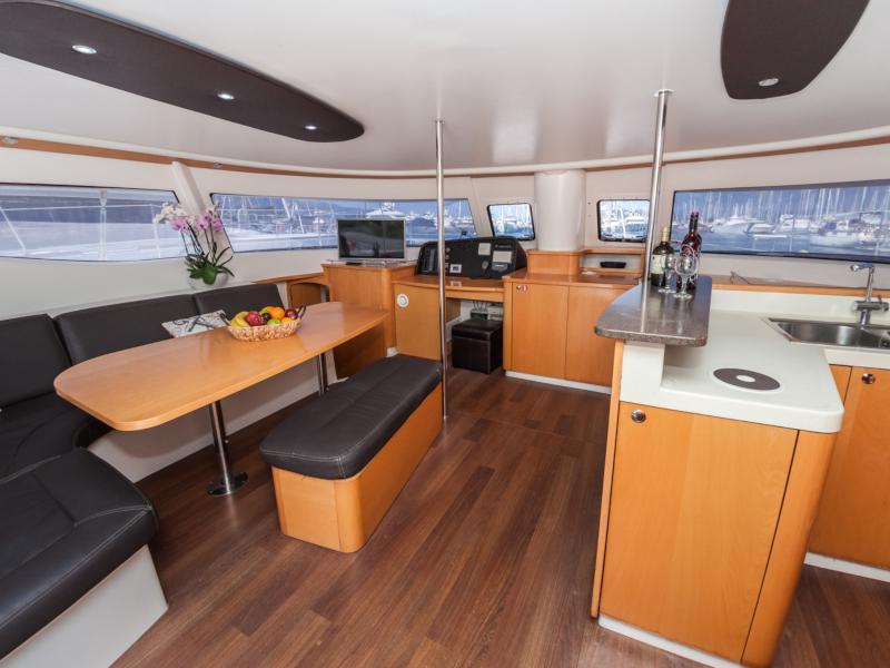Book yachts online - catamaran - Salina 48 - Melina - rent