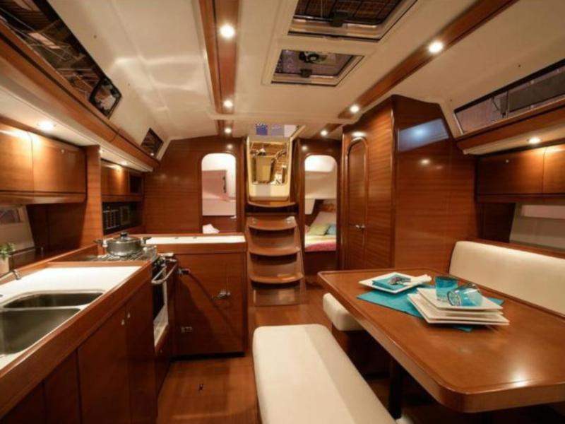 Book yachts online - sailboat - Dufour 405 - Albatros - rent