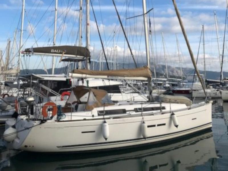 Book yachts online - sailboat - Dufour 405 - Albatros - rent