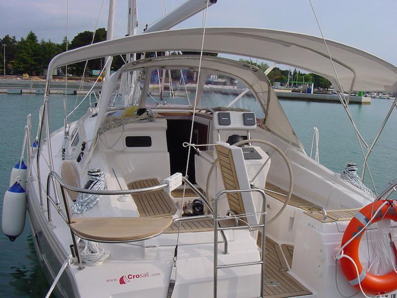 Book yachts online - sailboat - Elan 384 Impression - MIRAKUL - rent