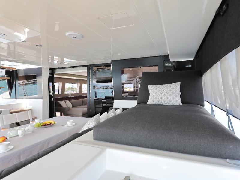 Book yachts online - catamaran - Lagoon 620 - MASTERDREAM  - rent