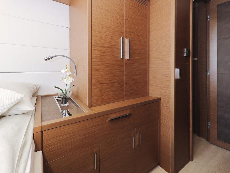 Book yachts online - catamaran - Lagoon 620 - MASTERDREAM  - rent