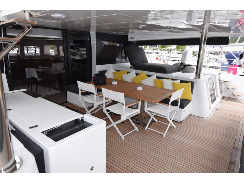 Book yachts online - catamaran - Lagoon 620 - MASTERDREAM  - rent